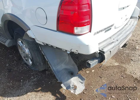 2003 Ford Expedition Eddie Bauer z USA, uszkodzony, nr VIN 1FMPU17L23LC13278